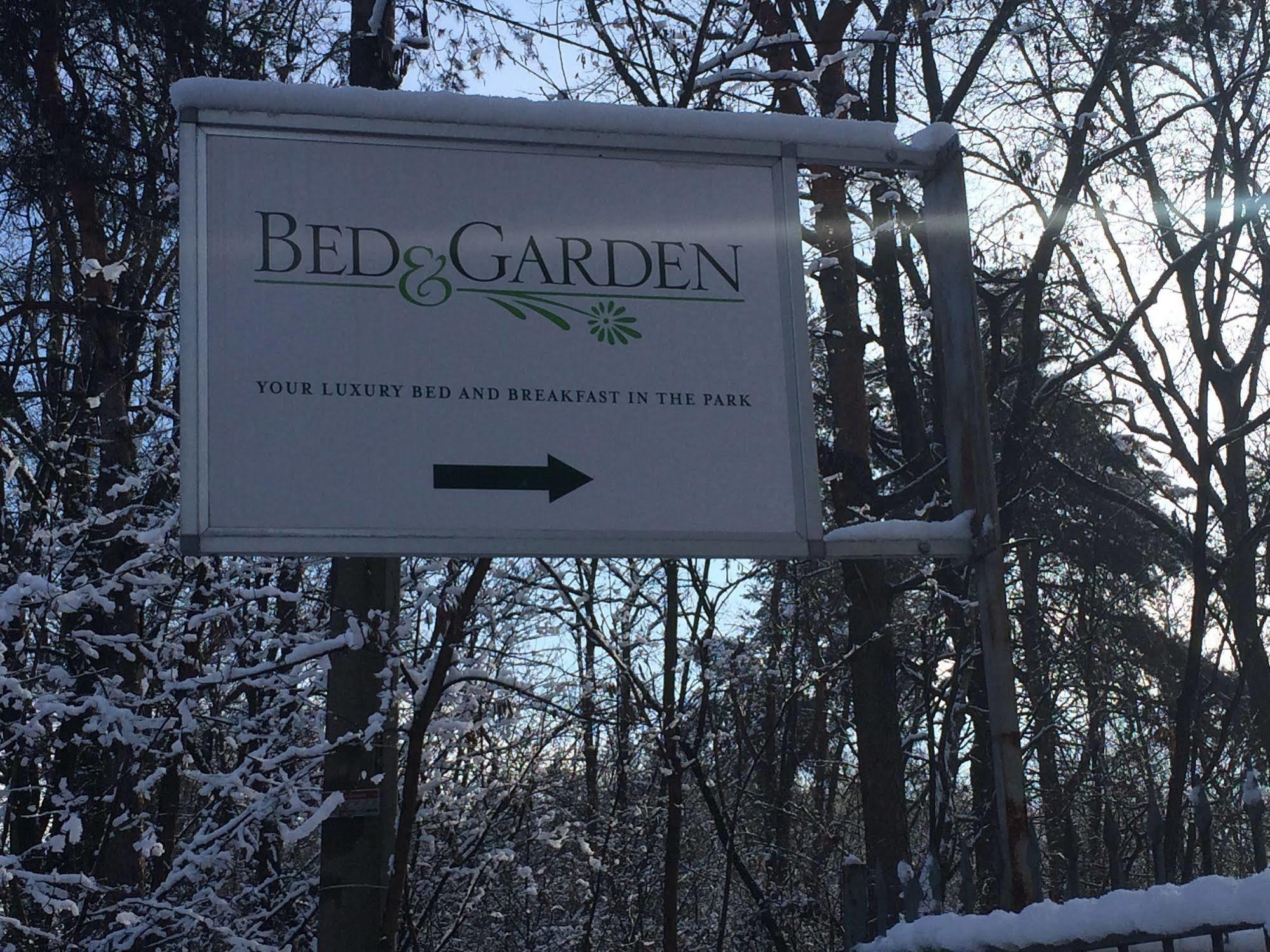 Bed&Garden Bed & Breakfast Cesate Exterior photo
